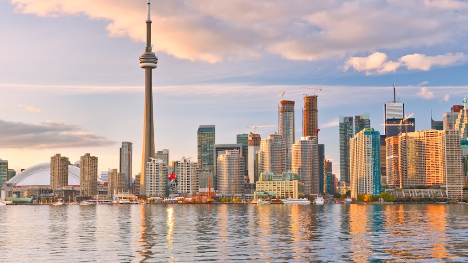 At Kingpins24 Canada, fashion experts Sydney Beder and Kathy Cheng discussed Canada’s denim history and opportunities for the future.
