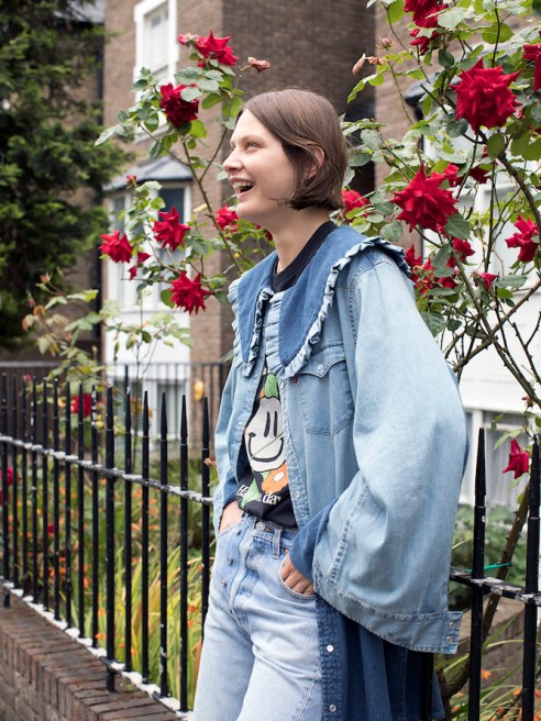 Ahead of the fall denim season, Levi's introduced a trio of digital tools including Snapchat to enhance the online shopping experience.