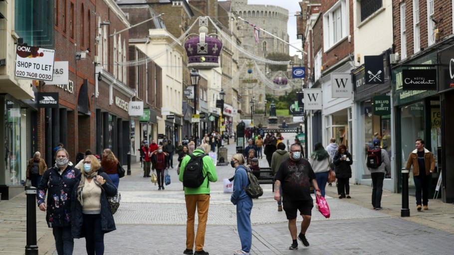 Key UK indicators suggest a slowing of apparel sales in the months ahead as consumer confidence declines while Covid infections spike.