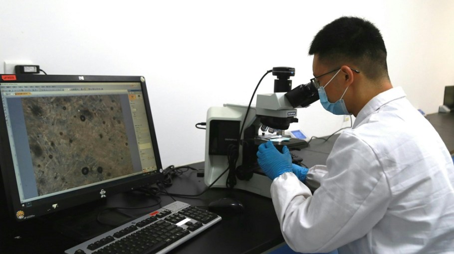 Fiber maker Sateri, aiming to maintain state-of-the-art viscose manufacturing, has opened a new research and development innovation center.