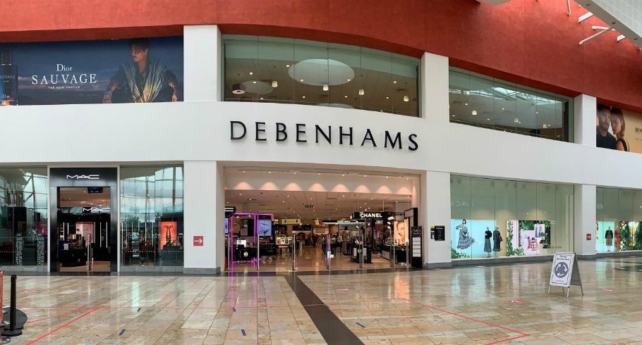 Already hard-hit by the first Covid-19 wave, U.K. retailers are bracing for a second round of temporary store shutdowns as infections surge.