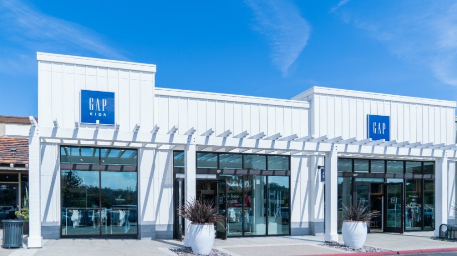 The Gap clothing brand plans to close 175 North American stores and move 80 percent of stores out of shopping malls by the end of 2021.