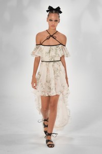 Giambattista Valli RTW Spring 2021