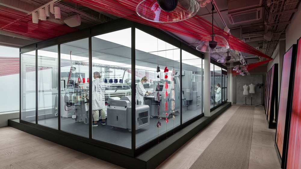 H&M plans to roll out Looop in Stockholm next week.