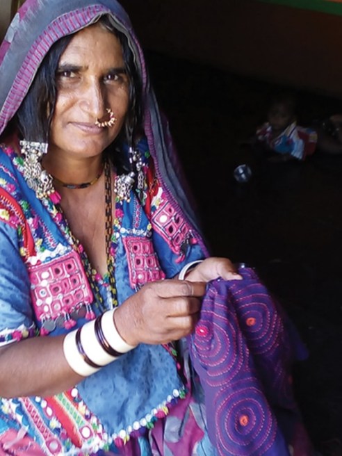 Gurugram-based, Qalara manufacturer India Craft House was founded with the mission of preserving the rich Indian heritage of its artisans.