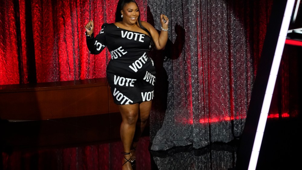 Lizzo's Vote Dress: Billboard Music Awards 2020