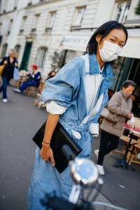 Street Style at Paris Fashion Week Spring 2021
