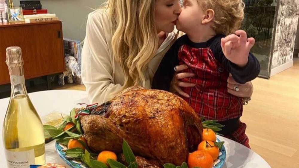 Chiara Ferragni celebrates Thanksgiving in Milan