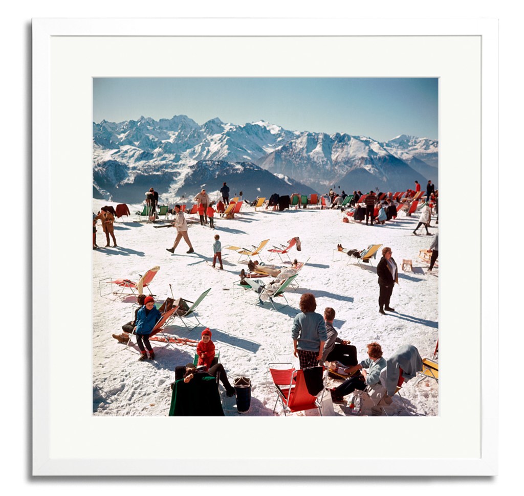 Christmas Gifts 2020 Sonic Editions, Sonic Editions Slim Aarons "Verbier Vacation"