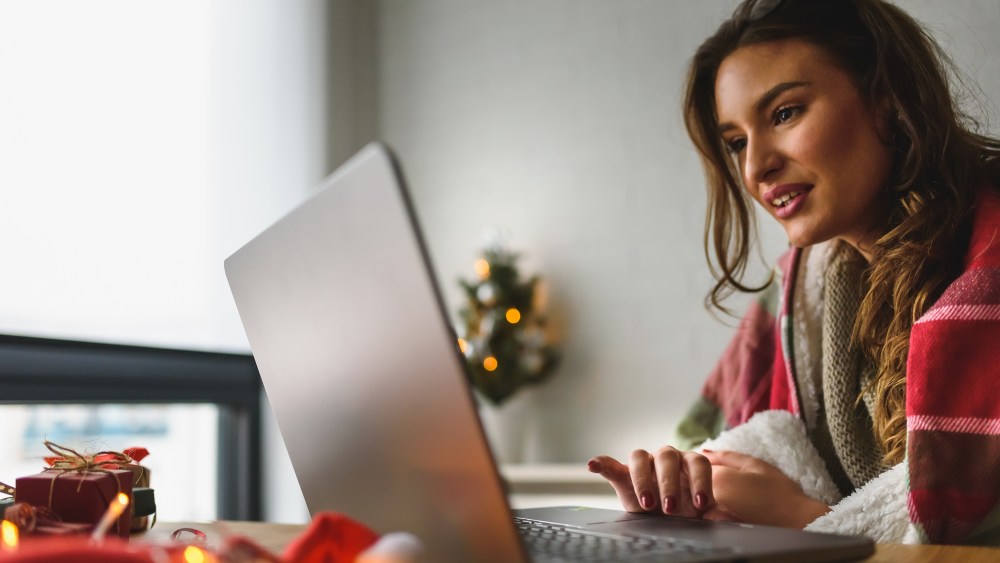 online holiday shopping