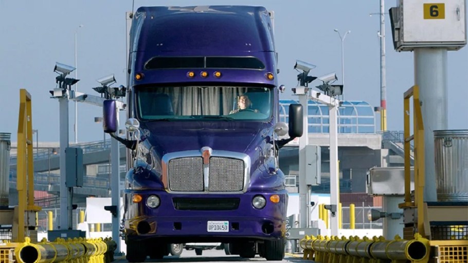 Responding to surging U.S. imports and intermodal equipment flow problems, Maersk is working on solutions.