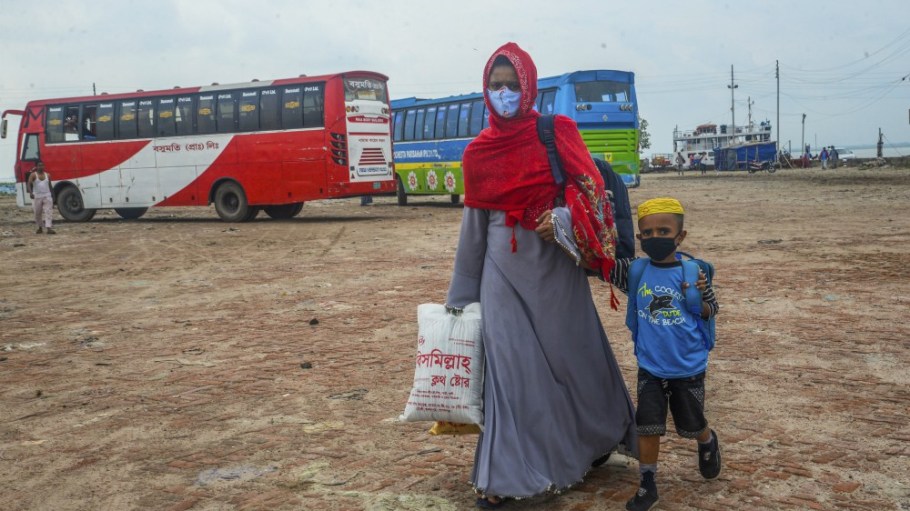 Garment workers across the supply chains of some of the world’s biggest fashion brands are reporting growing hunger and food insecurity.