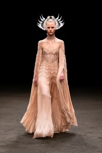 Iris Van Herpen Couture Spring 2021