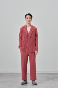 Issey Miyake Men’s Fall 2021