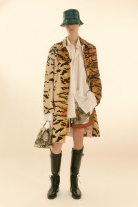 Philosophy di Lorenzo Serafini Pre-Fall 2021