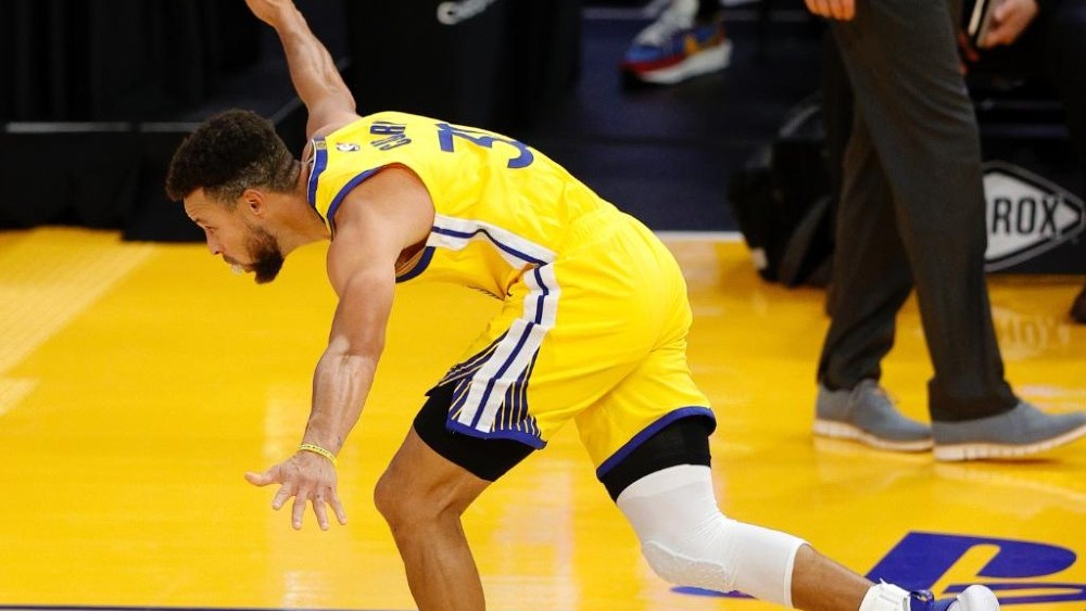 drops a career-high 62 in the #Curry8 Flow — You’ve never felt anything like these before. Get yours now."
