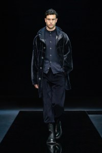 Giorgio Armani RTW Fall 2021