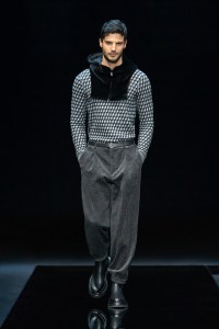 Giorgio Armani RTW Fall 2021