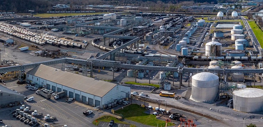 Eastman Chemical Company plans to build one of the world's largest plastic-to-plastic molecular recycling facilities in Kingsport, Tenn.