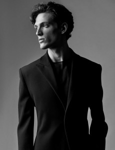 Kaushik Velendra RTW Fall 2021