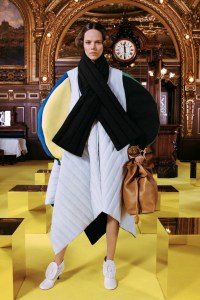 Loewe RTW Fall 2021