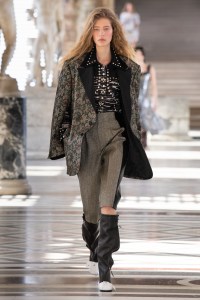 Louis Vuitton RTW Fall 2021