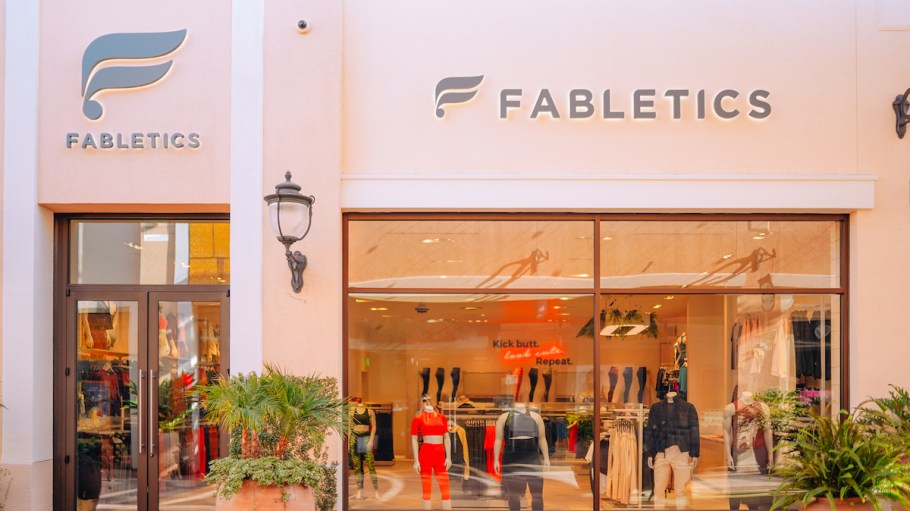 Fabletics is leveraging the activewear craze to open 24 new stores across the U.S. in 2021, expanding its footprint from 50 to 74.