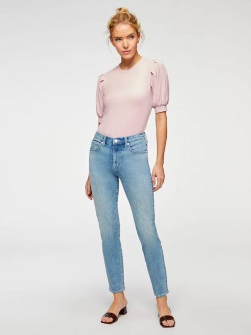 7 For All Mankind debuted the Beauty Jean, featuring collagen peptides and thermoregulation, deodorization and sun protection properties.