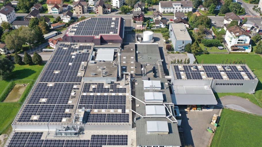 A year after installing 3,000 solar panels on the roof of its factory, Schoeller Textil produced 950,000 kilowatt hours of solar energy.