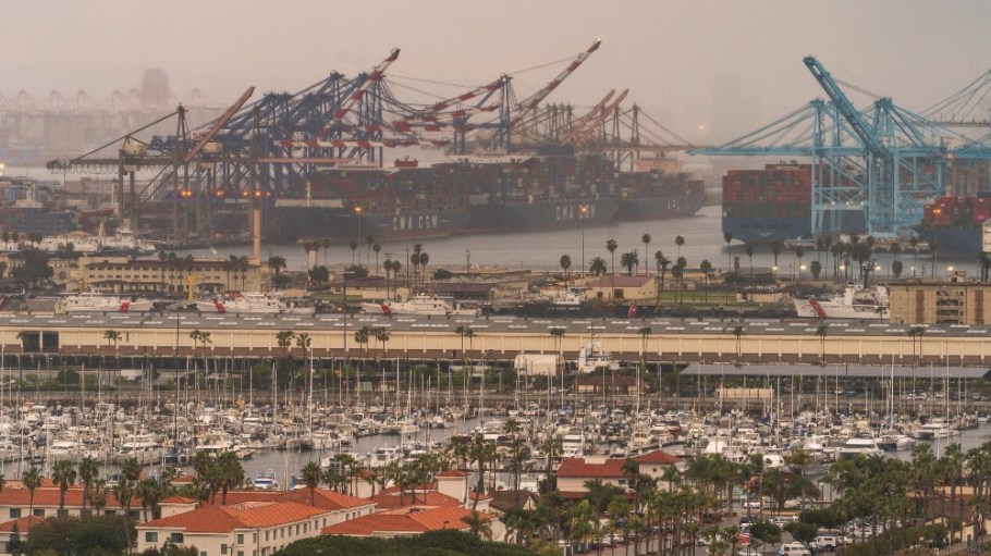 Panjiva analysis shows that demand growth and rising freight expenses will spur companies to raise prices and adapt their supply chains.