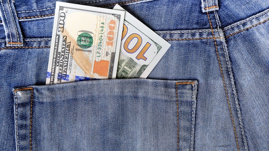 A new report from IHS Markit forecast that as the global economic expansion gains momentum, inflation is likely to heat up moderately.