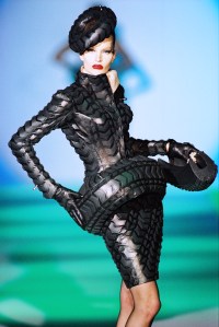 Rubber suit, “tire” effect, Thierry Mugler Les Insectes collection, haute couture spring 1997