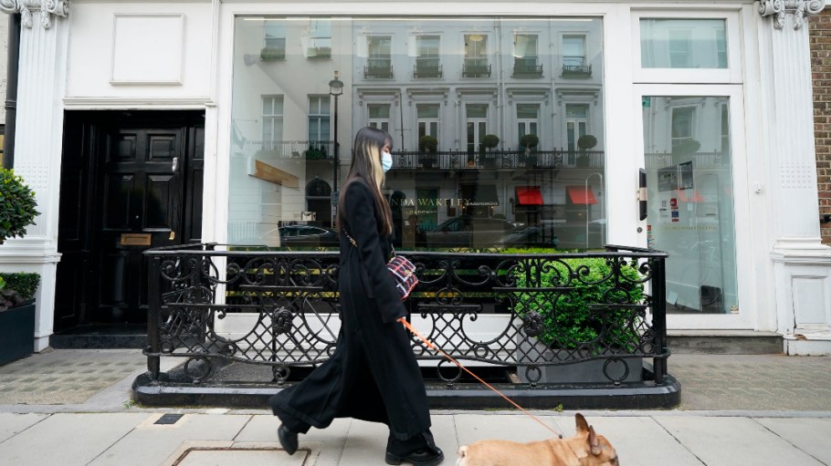 The Beyonce-approved designer occasion wear fashion brand Amanda Wakeley filed for bankruptcy after it was unable to find a buyer.