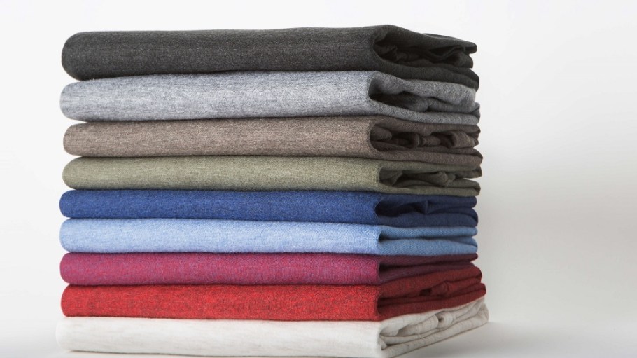 Gildan Activewear turned a profit in the first quarter after a year-ago loss and saw sales jump 28.4 percent to $589.6 million.