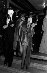 Singer Liza Minelli with designer Halston arrive in costume for Cher's Halloween Party and Uninhibited Perfume Launch at the Century Paramount Hotel on November 1, 1988.