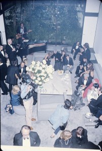 The scene at Halston's party to celebrate the first anniversary of Liza Minnelli and Jack Haley Jr. on September 15, 1975 in New York
