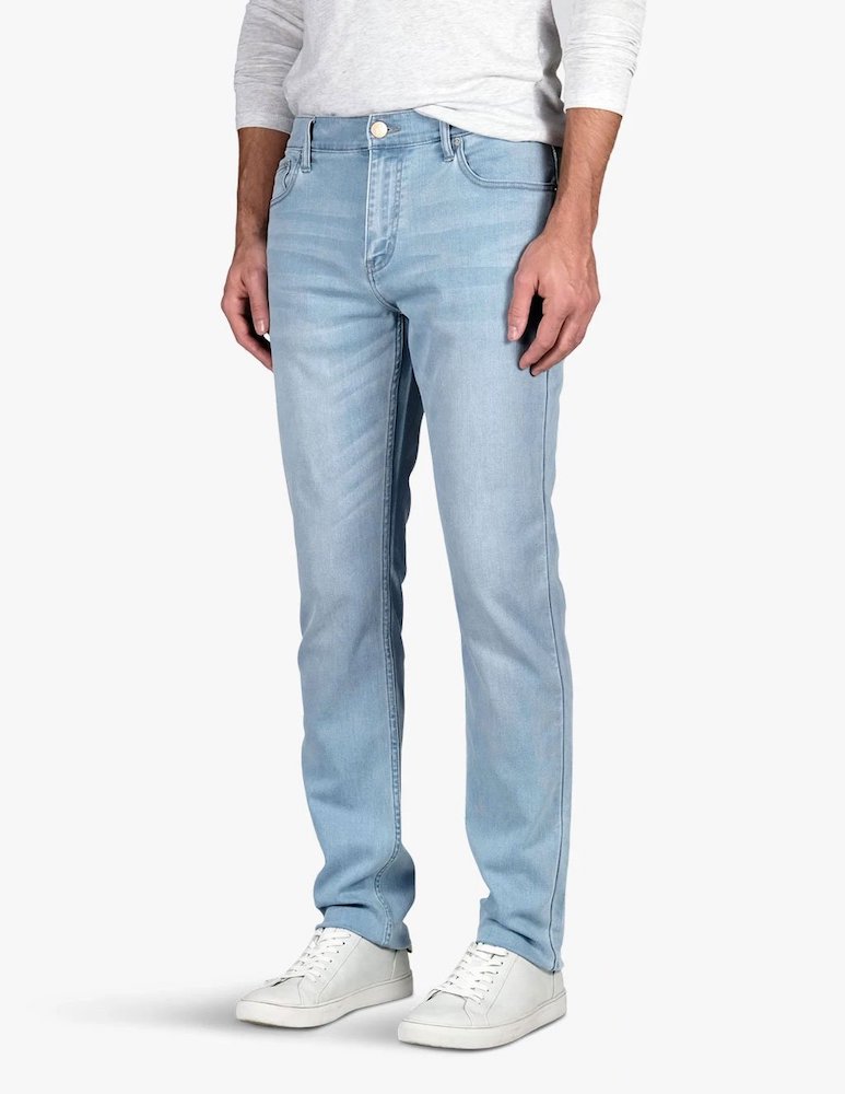 Rivet compiled a list of light wash jeans for men to accommodate the growing trend for summer 2021.