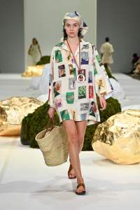 SYDNEY, AUSTRALIA - JUNE 01: A model walks the runway during the Oroton show during Afterpay Australian Fashion Week 2021 Resort '22 Collections at Carriageworks on June 01, 2021 in Sydney, Australia. (Photo by Stefan Gosatti/Getty Images)