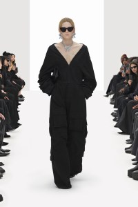 Balenciaga RTW Spring 2022