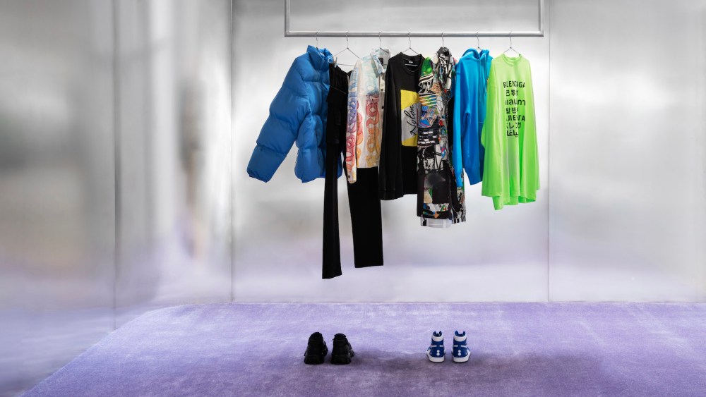 Sneaker and streetwear marketplace GOAT Group raised $195 million while community-based sneaker startup SoleSavvy raised $12.5 million.