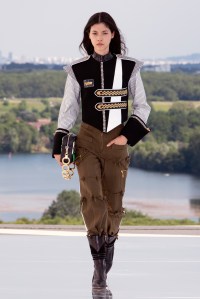 Louis Vuitton Resort 2022