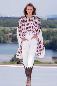 Louis Vuitton Resort 2022