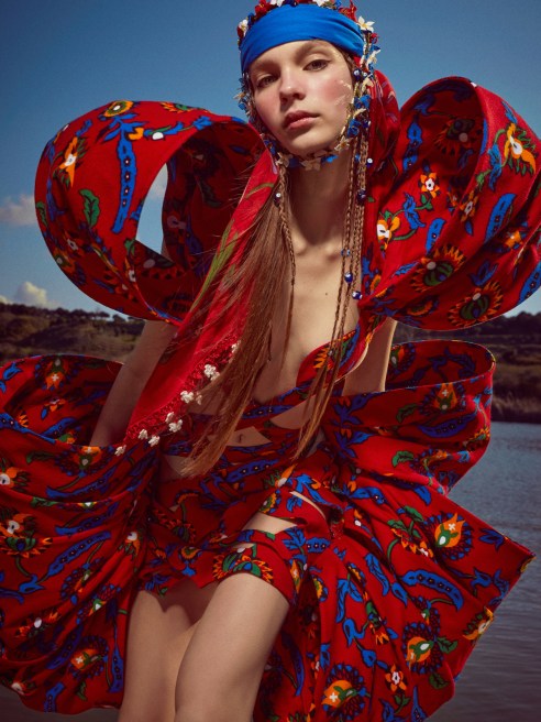 While approximately 14 percent of Turkish apparel sales occurred online at the end of 2020, the Istanbul Apparel Exporters’ Association (IHKIB) believes this percentage can grow to 50 percent.