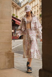 Sacai Resort 2022