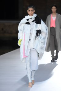 Valentino Couture Fall 2021