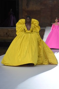 Valentino Couture Fall 2021