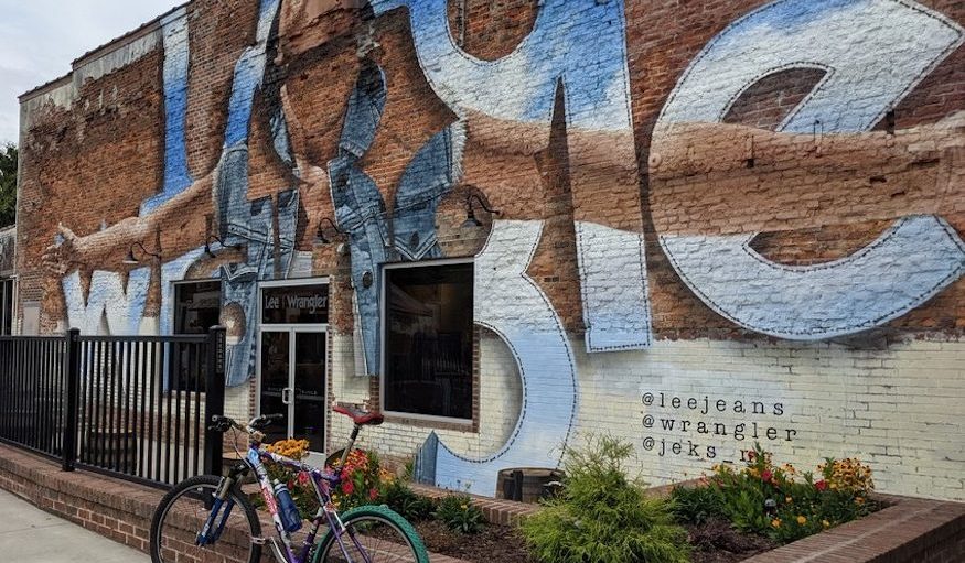 Kontoor Brands opened a new co-branded Lee and Wrangler store in Greensboro, North Carolina, a popular American denim hub.