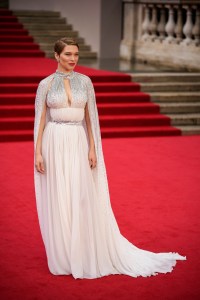 Lea Seydoux poses for photographers upon arrival for the World premiere of the film 'No Time To Die', in London Tuesday, Sept. 28, 2021. (AP Photo/Matt Dunham)