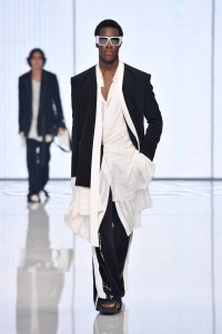 Balmain RTW Spring 2022