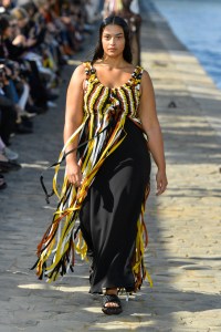 Chloé RTW Spring 2022